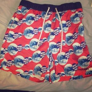 Hilfiger limited ed “surfing mellow days” shorts.